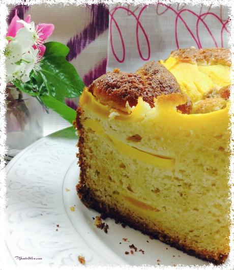 Bizcocho de mango y cardamomo