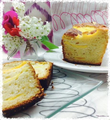 Bizcocho de mango y cardamomo