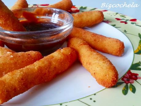 PALITOS DE POLLO CON QUESO: FINGERS DE POLLO