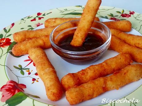 PALITOS DE POLLO CON QUESO: FINGERS DE POLLO