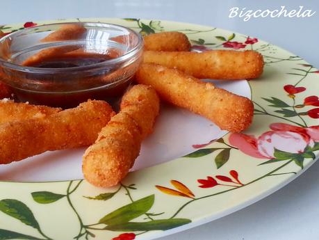 PALITOS DE POLLO CON QUESO: FINGERS DE POLLO