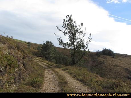 Ruta Alto Aristebano, Estoupo, Capiella Martín: Camino