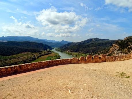 Miravet, un castillo templario en el curso del río Ebro