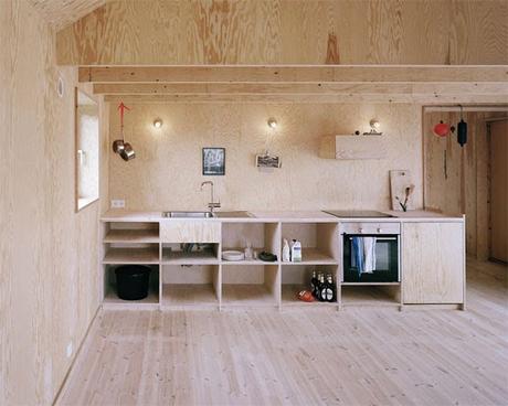 Una casa construida únicamente con madera.