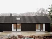 casa construida únicamente madera.