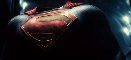 La primera mirada oficial de los supertrajes de Batman V Superman