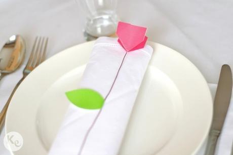 DIY. Easy origami paper #spring #table #setting