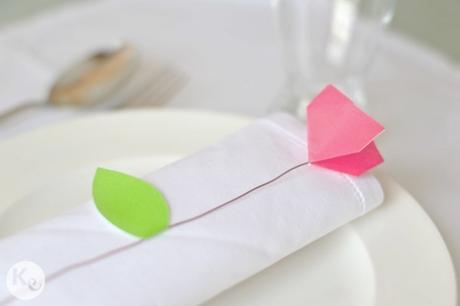 DIY. Easy origami paper #spring #table #setting