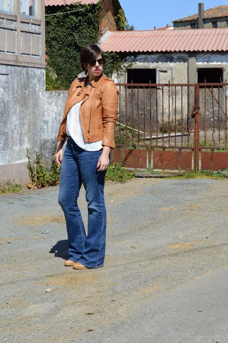 PANTALONES DE CAMPANA