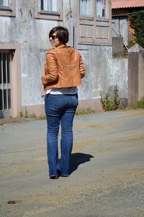 PANTALONES DE CAMPANA