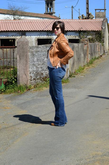 PANTALONES DE CAMPANA