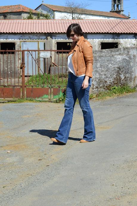 PANTALONES DE CAMPANA