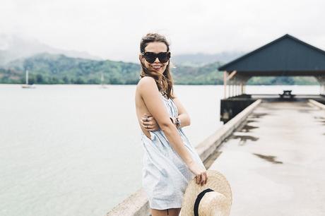 Hanaley_Bay-Kauai-Hawai-Travels-Tips-Sabo_Skirt_Dress-Straw_Hat-Lack_Of_Color-Outfit-Beach-Collage_Vintage-23