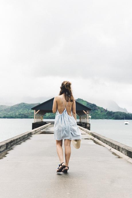 Hanaley_Bay-Kauai-Hawai-Travels-Tips-Sabo_Skirt_Dress-Straw_Hat-Lack_Of_Color-Outfit-Beach-Collage_Vintage-2