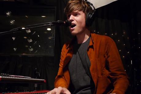 Descubre música con Live on Kepx