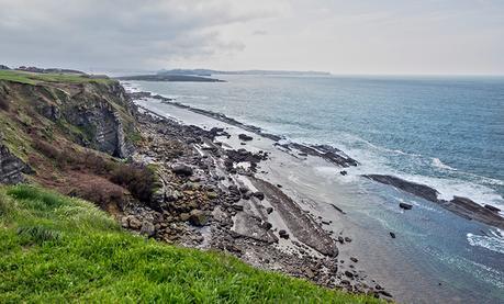 street style barbara crespo acantilados de langre santander cantabria village leopard coat adidas hakei fashion blogger outfit hake blog de moda street style barbara crespo acantilados de langre santander cantabria village leopard coat adidas hakei fashion blogger outfit hake blog de moda