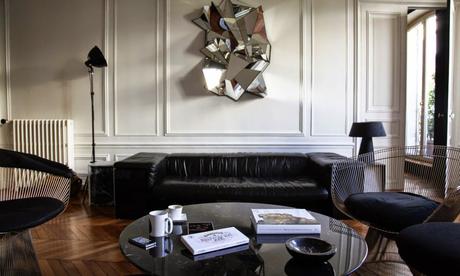 Eclecticismo a la francesa en un apartamento parisino