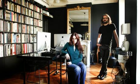 Eclecticismo a la francesa en un apartamento parisino