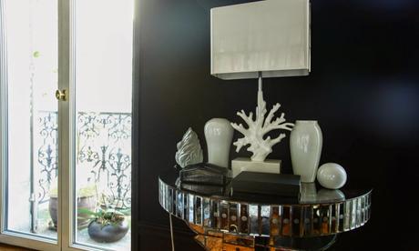 Eclecticismo a la francesa en un apartamento parisino