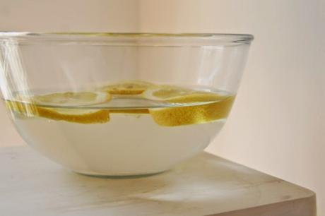 finde frugal: limpiar el microondas de forma fácil y natural