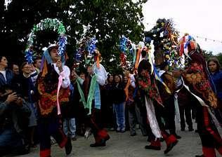 Los Otros Danzantes de Cibeles en Hispania