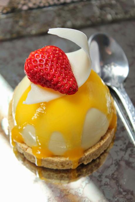 media-esfera-mousse-yogur-mango