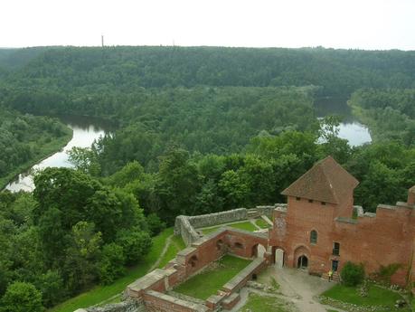 Viaje a Letonia, ¿qué ver además de Riga?