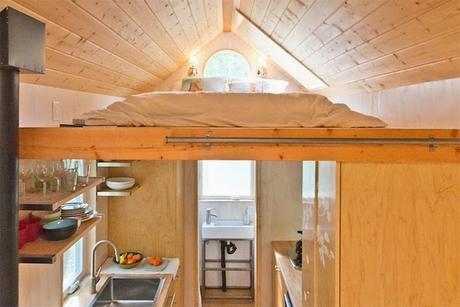 Una casita sobre ruedas