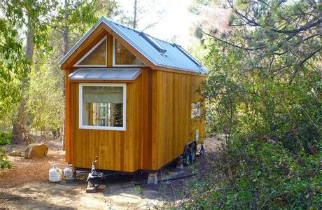 Una casita sobre ruedas