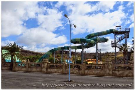 Aqualand, ya estamos en la civilización, menos mal, que las piernas... Aqualand, ya estamos en la civilización, menos mal, que las piernas...