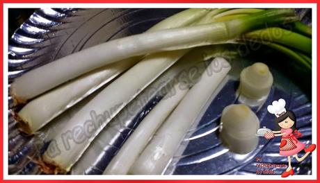 *Huevo cuajado con cebolletas (cocina tradicional)