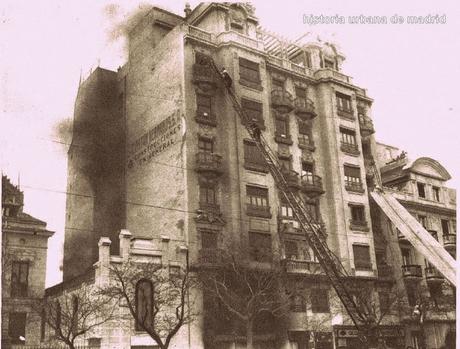 Incendio en la calle de Alcalá. Madrid, 1930