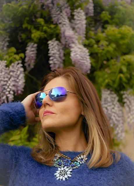 Azul Klein y negro, outfit primaveral