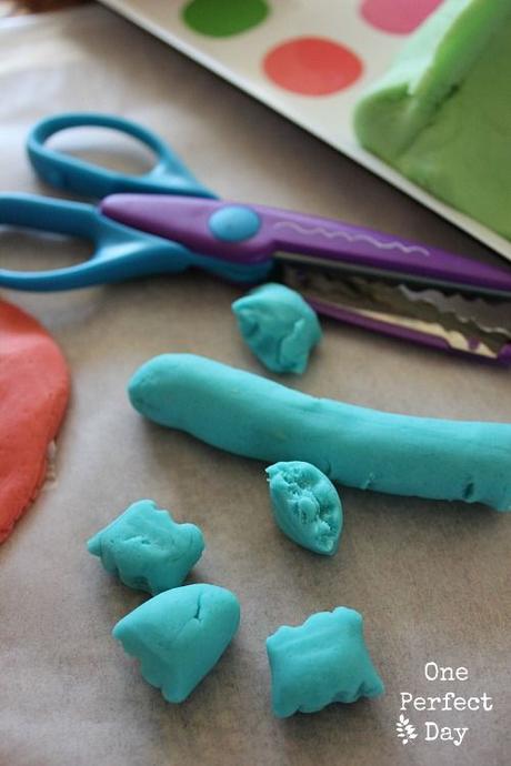 Ideas originales para empezar con las habilidades de corte (tijeras)