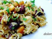 Arroz basmati integral especiado frutos secos.