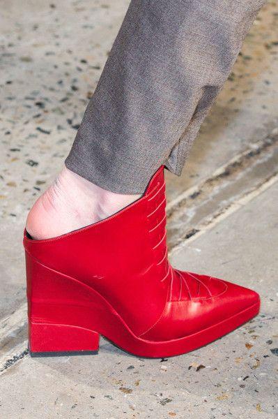 mules Thakoon