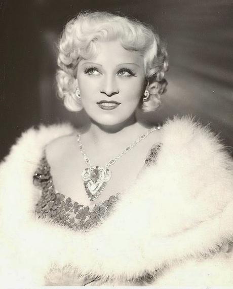Old Hollywood: Mae West, 17 curiosidades y sus 25 frases más célebres