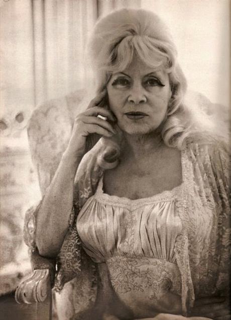 Old Hollywood: Mae West, 17 curiosidades y sus 25 frases más célebres