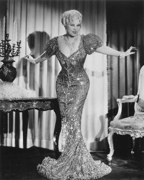 Old Hollywood: Mae West, 17 curiosidades y sus 25 frases más célebres