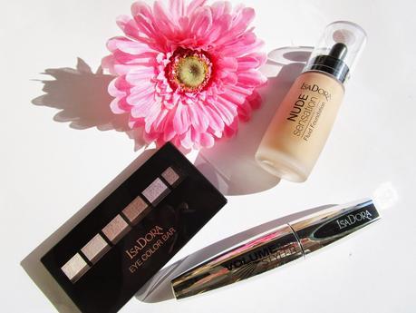 Nude Essentials maquillaje spring 2015 IsaDora