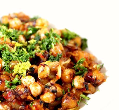 Garbanzos salteados con sambal oelek Garbanzos salteados con sambal oelek