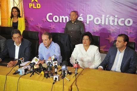 Comisión redactará proyecto para reelección se reunirá el martes.