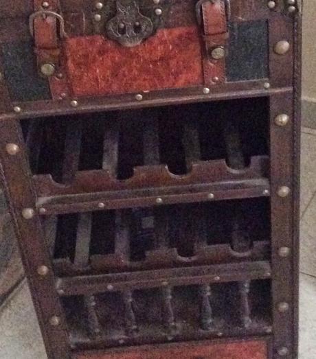 Mueble botellero restaurado