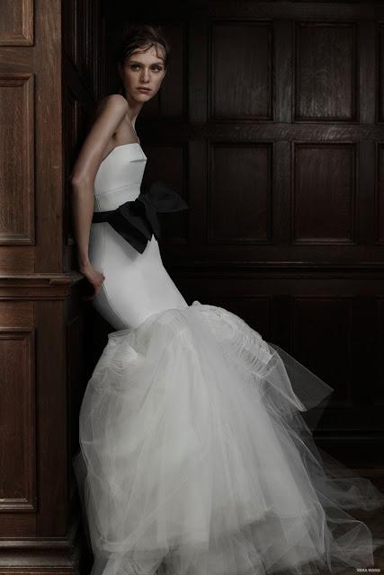 VERA WANG elige el poder de la seducción para su nueva colección de novias