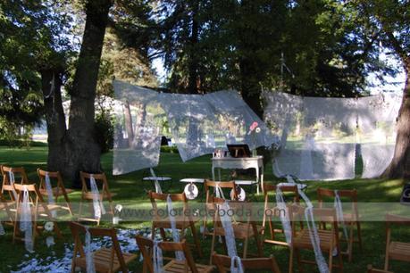 colores-de-boda-ceremonia-encaje-lamparas