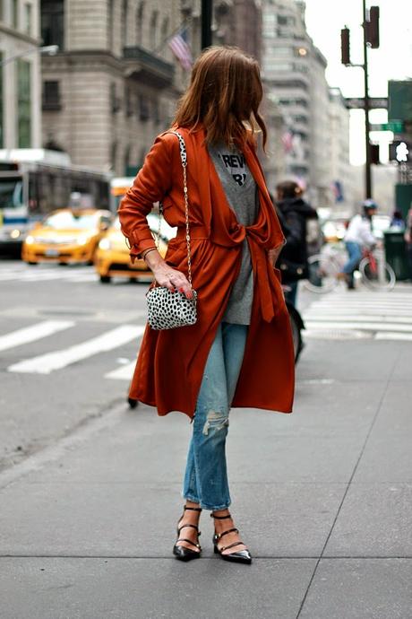 ORANGE TRENCH, 5th ave