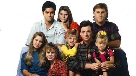 Actor #JohnStamos confirma spin-off de #FullHouse, y que se titula #FullerHouse