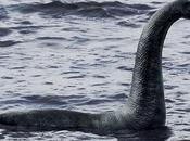 Google busca monstruo Lago Ness.