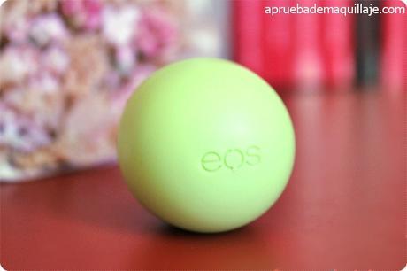 Imagen 4 del bálsamo labial de melón Honeysuckle / Honeydew de EOS