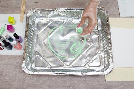 Cómo hacer papel marmolado ¡Añade el color!